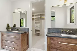 3750 Charlevoix Dr SE, Grand Rapids, MI 49546 - Photo 25