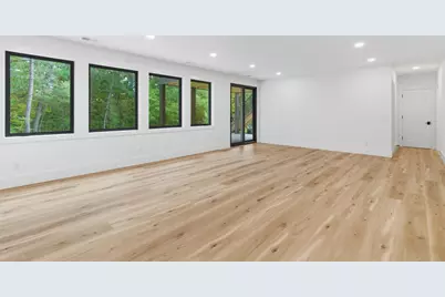 3750 Charlevoix Drive SE, Grand Rapids, MI 49546 - Photo 15