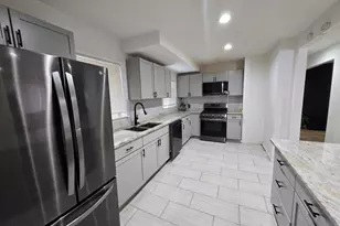 17553 Roselawn St, Detroit, MI 48221 - Photo 9