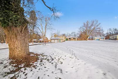 2175 Pioneer Drive, Jackson, MI 49201 - Photo 3