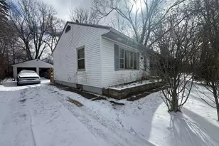 1308 Colgrove Ave, Kalamazoo, MI 49048 - Photo 3