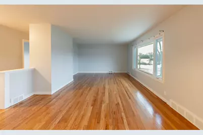 18485 Ridge Road, Northville, MI 48168 - Photo 11