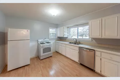 18485 Ridge Road, Northville, MI 48168 - Photo 13