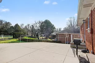 1310 Algonac St, Ann Arbor, MI 48103 - Photo 7