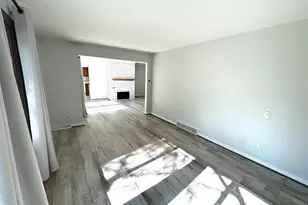 978 Blue Heron Dr, Highland, MI 48357 - Photo 19