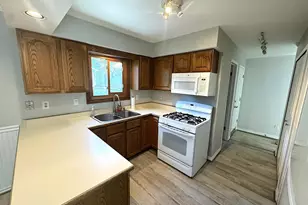 978 Blue Heron Dr, Highland, MI 48357 - Photo 13