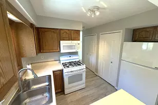 978 Blue Heron Dr, Highland, MI 48357 - Photo 15