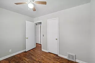 2349 36th St SW, Wyoming, MI 49519 - Photo 15