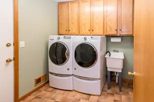 327 Cottonwood Ln, Saline, MI 48176 - Photo 45