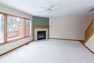 327 Cottonwood Ln, Saline, MI 48176 - Photo 7