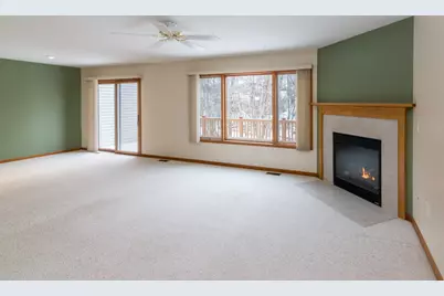 327 Cottonwood Lane, Saline, MI 48176 - Photo 5