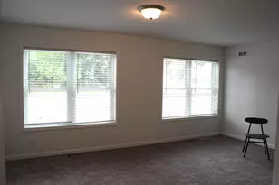 608 Jackson Ave, Muskegon, MI 49442 - Photo 21