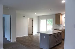 608 Jackson Ave, Muskegon, MI 49442 - Photo 9