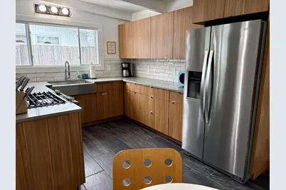 1115 W Summit Avenue, Muskegon, MI 49441 - Photo 9