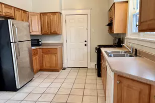 1641 Sanford St, Muskegon, MI 49441 - Photo 9