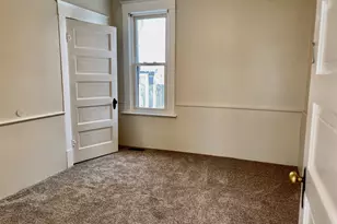 1641 Sanford St, Muskegon, MI 49441 - Photo 17