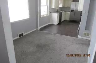 2589 Lake Michigan Dr NW, Grand Rapids, MI 49504 - Photo 9