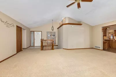 4206 Little Star Court SW, Grandville, MI 49418 - Photo 7