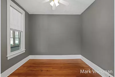 219 S Baldwin Street, Whitehall, MI 49461 - Photo 27