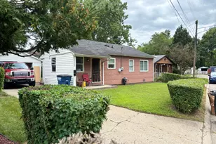 32332 Kalamazoo Ct, Westland, MI 48186 - Photo 3