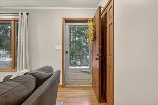 9765 McClements Rd, Brighton, MI 48114 - Photo 3