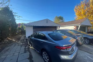 7355 Fielding St, Detroit, MI 48228 - Photo 5