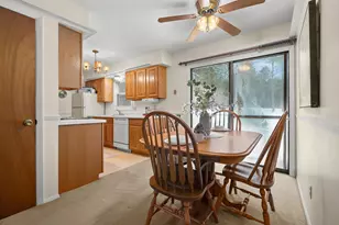 806 E 4th St, Lawton, MI 49065 - Photo 9