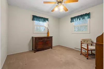 806 E 4th Street, Lawton, MI 49065 - Photo 17
