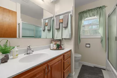 806 E 4th Street, Lawton, MI 49065 - Photo 13