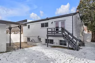 14759 Ingram St, Livonia, MI 48154 - Photo 43