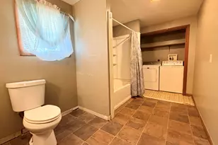 28 Marion St, Hillsdale, MI 49242 - Photo 17