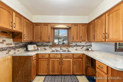 3535 Bromley Drive SE, Grand Rapids, MI 49508 - Photo 11