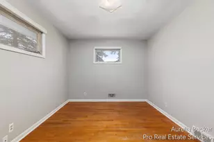 17 Sunset Hills Ave NW, Grand Rapids, MI 49534 - Photo 25