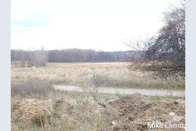 9340 Sparta Avenue NW, Sparta, MI 49345 - Photo 3