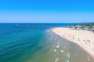 1159 S Harbor Dr, Grand Haven, MI 49417 - Photo 5