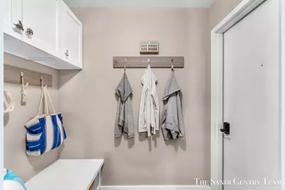 1159 S Harbor Drive #B-3, Grand Haven, MI 49417 - Photo 39