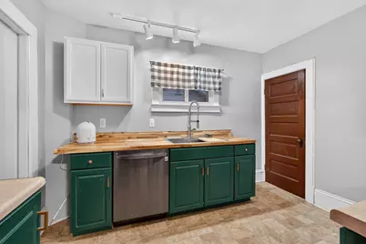 401 N West Avenue, Jackson, MI 49201 - Photo 15