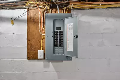 401 N West Avenue, Jackson, MI 49201 - Photo 33