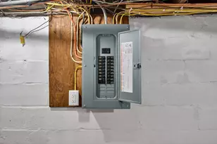 401 N W Ave, Jackson, MI 49201 - Photo 33