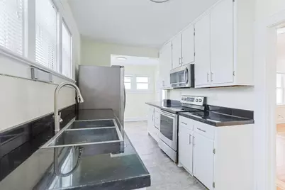 11 N Barrett Street, Niles, MI 49120 - Photo 5