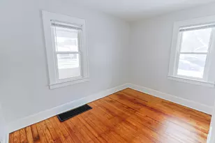 11 N Barrett St, Niles, MI 49120 - Photo 27