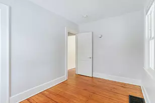 11 N Barrett St, Niles, MI 49120 - Photo 23