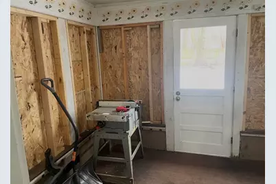 818 Clark Street, Muskegon, MI 49442 - Photo 15