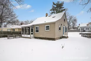 1335 Johnston St SE, Grand Rapids, MI 49507 - Photo 15