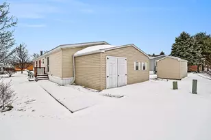 7299 White Swan Ln, Ludington, MI 49431 - Photo 15