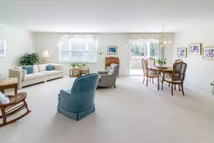 728 Cobblestone Way, Chelsea, MI 48118 - Photo 9