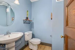 600 Broadway Ave NW, Grand Rapids, MI 49504 - Photo 7