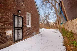 11801 Elmdale St, Detroit, MI 48213 - Photo 19