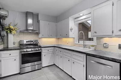 4505 Missaukee Avenue SW, Grandville, MI 49418 - Photo 11