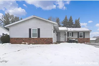 4505 Missaukee Avenue SW, Grandville, MI 49418 - Photo 3